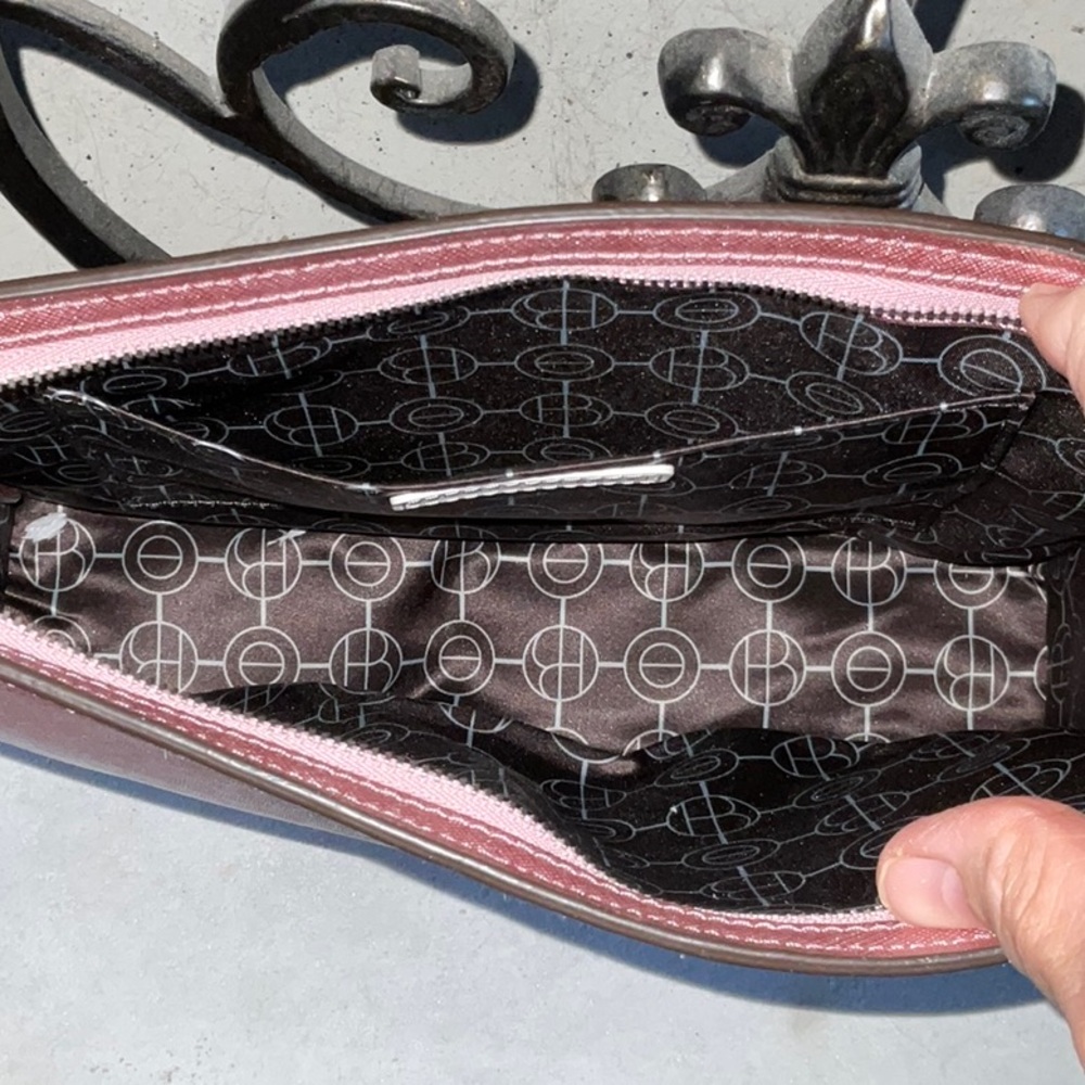 Henri Bendel West 57th Large Cosmetic Clutch Bag Pink NWT - Picture 4 of 8